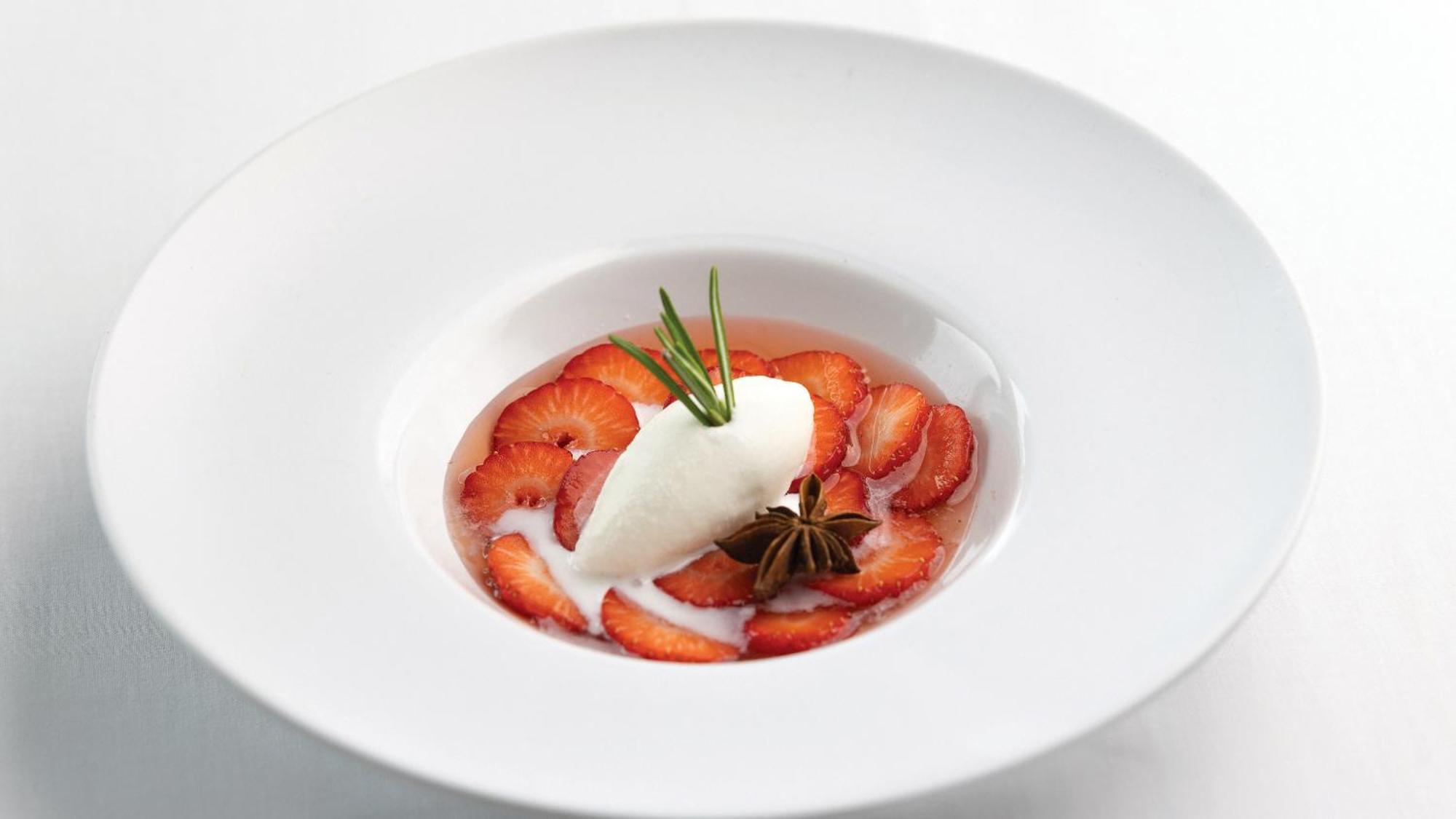 Hotel Kastel - Relais Thalasso & Spa 브노데 외부 사진