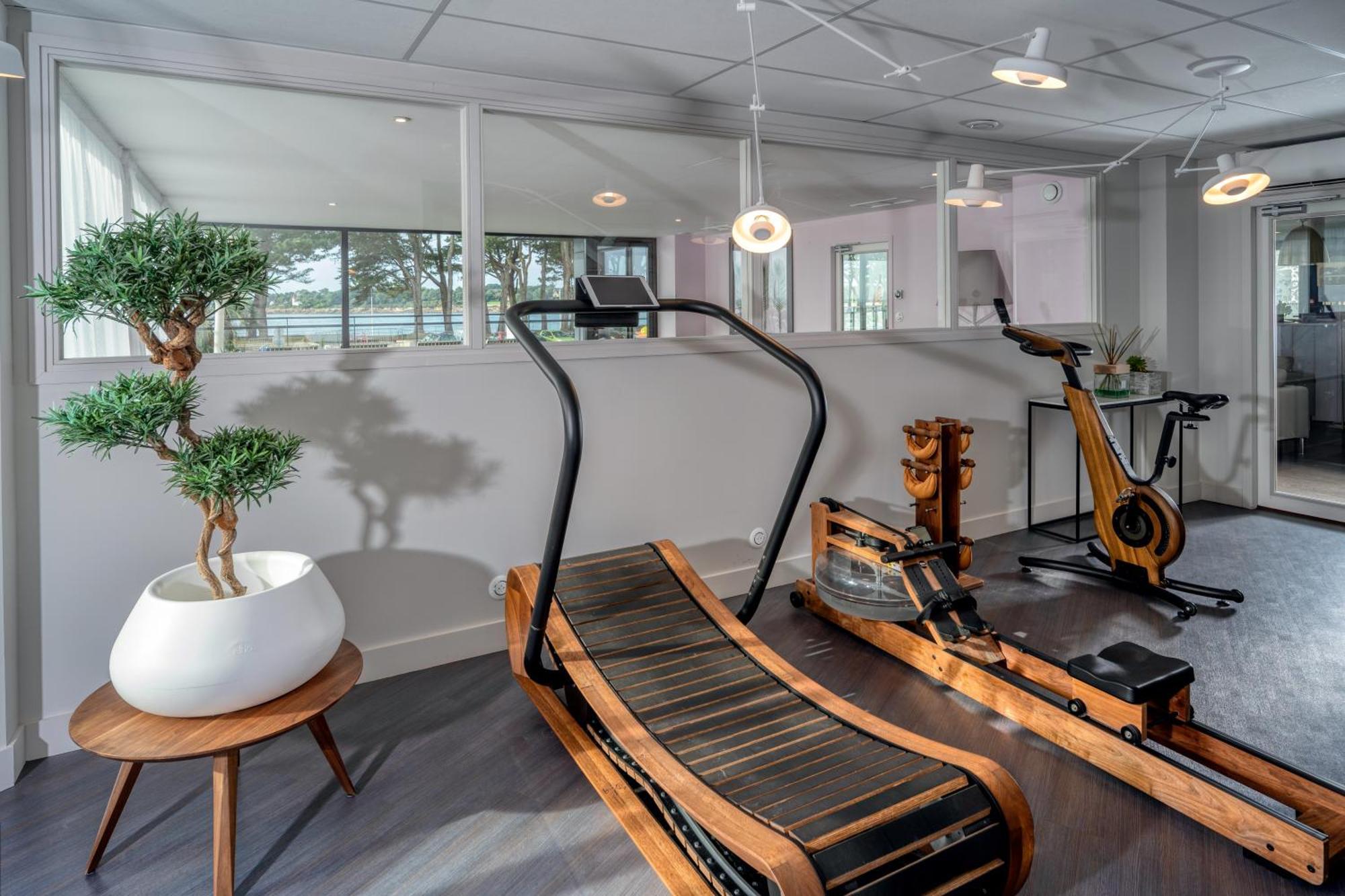 Hotel Kastel - Relais Thalasso & Spa 브노데 외부 사진