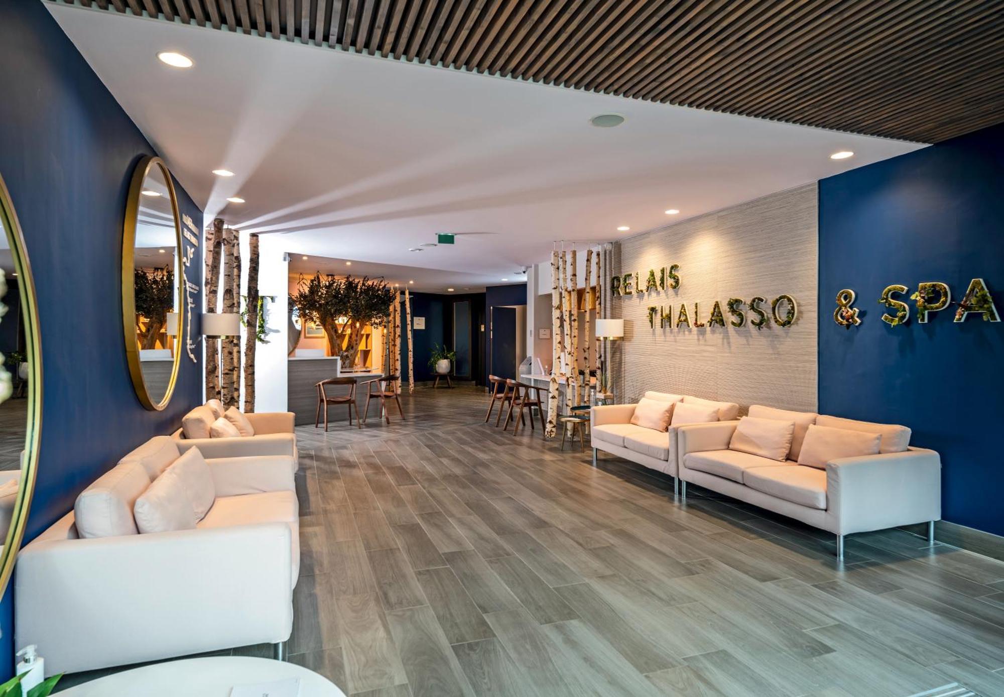 Hotel Kastel - Relais Thalasso & Spa 브노데 외부 사진